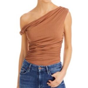 AGOLDE One-Shoulder Ruched Twist Sleeve Bodysuit - Warm Camel - Size Large